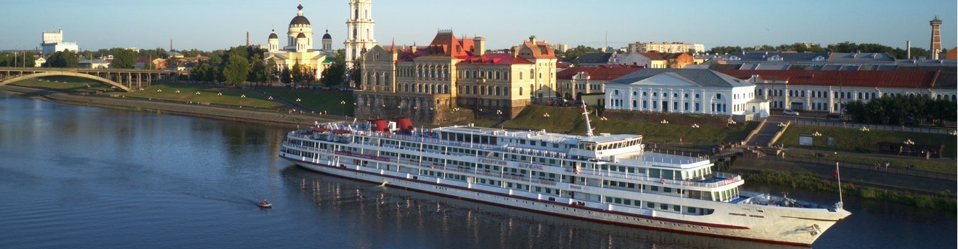 Обзорная пешеходная экскурсия по городу с посещением картинной галереи