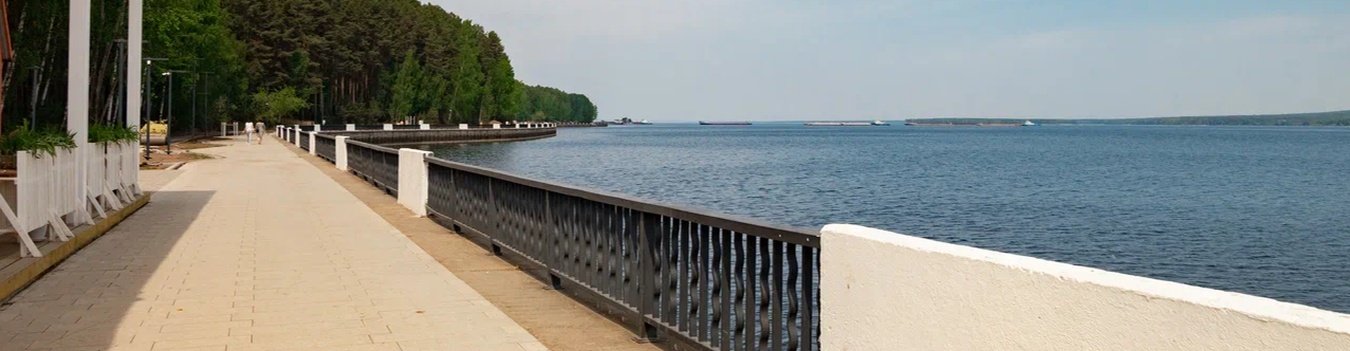 Обзорная пешеходная экскурсия по городу. Картинная галерея